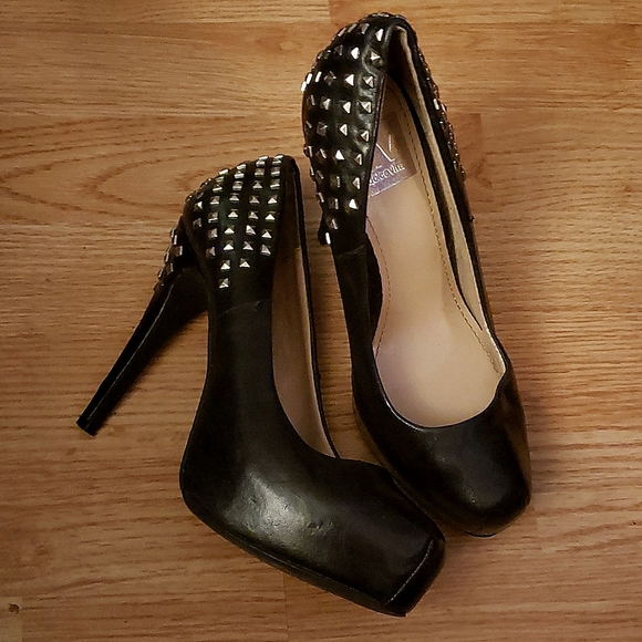 Dole Vita 4" Studded Heels  6.1/2 - Picture 2 of 5